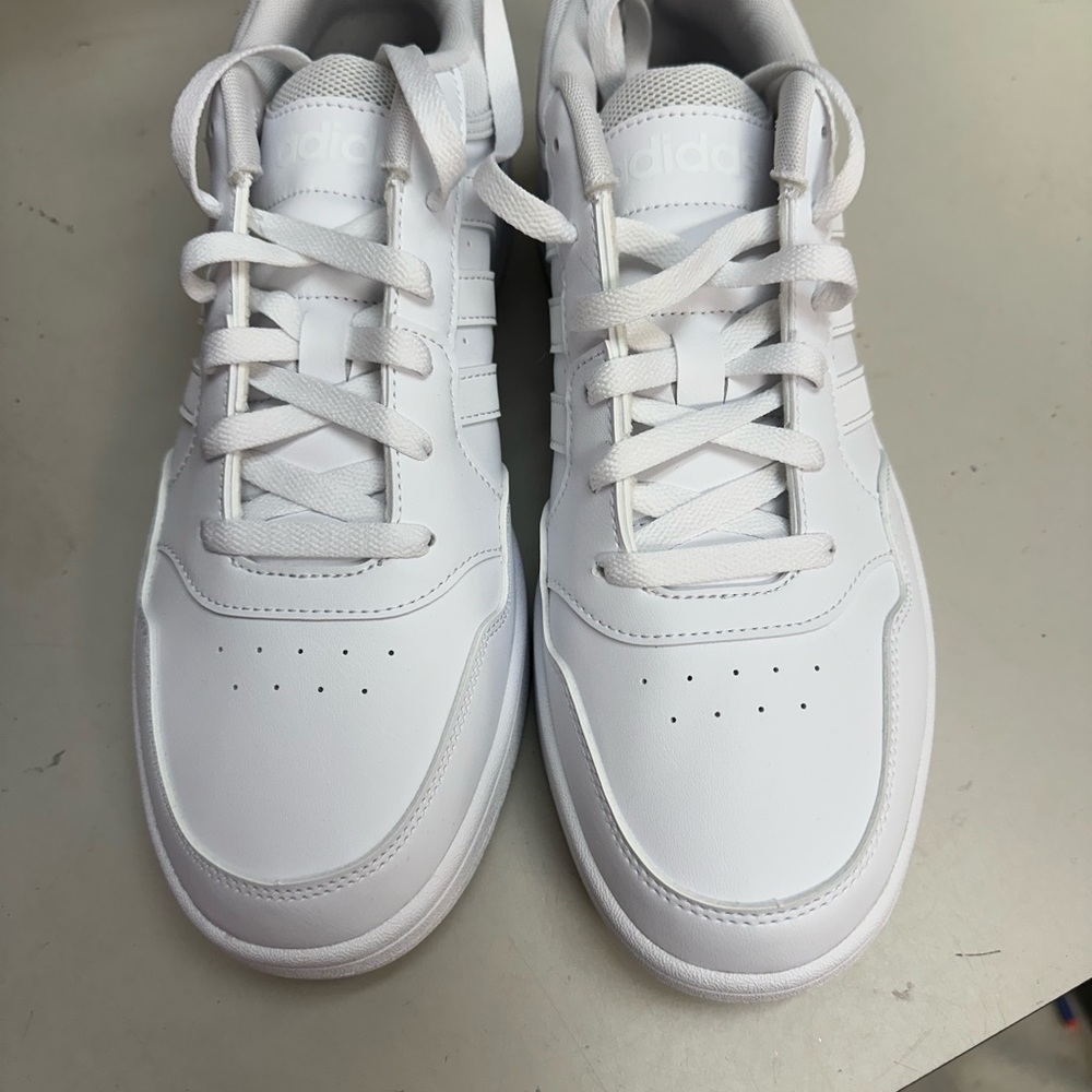 NWOT Adidas White Sneakers Classic Low-Top Design